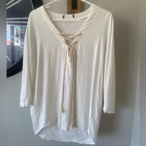 Beach coverup shirt Size: L